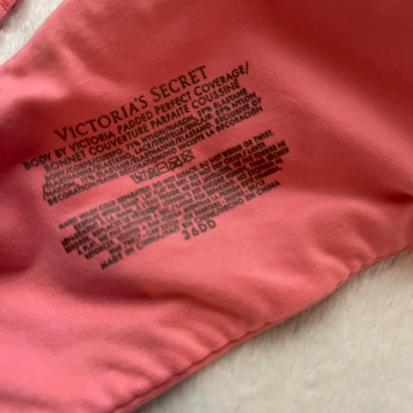 Victoria’s Secret’s -Body By Victoria Bra - Picture 9 of 9